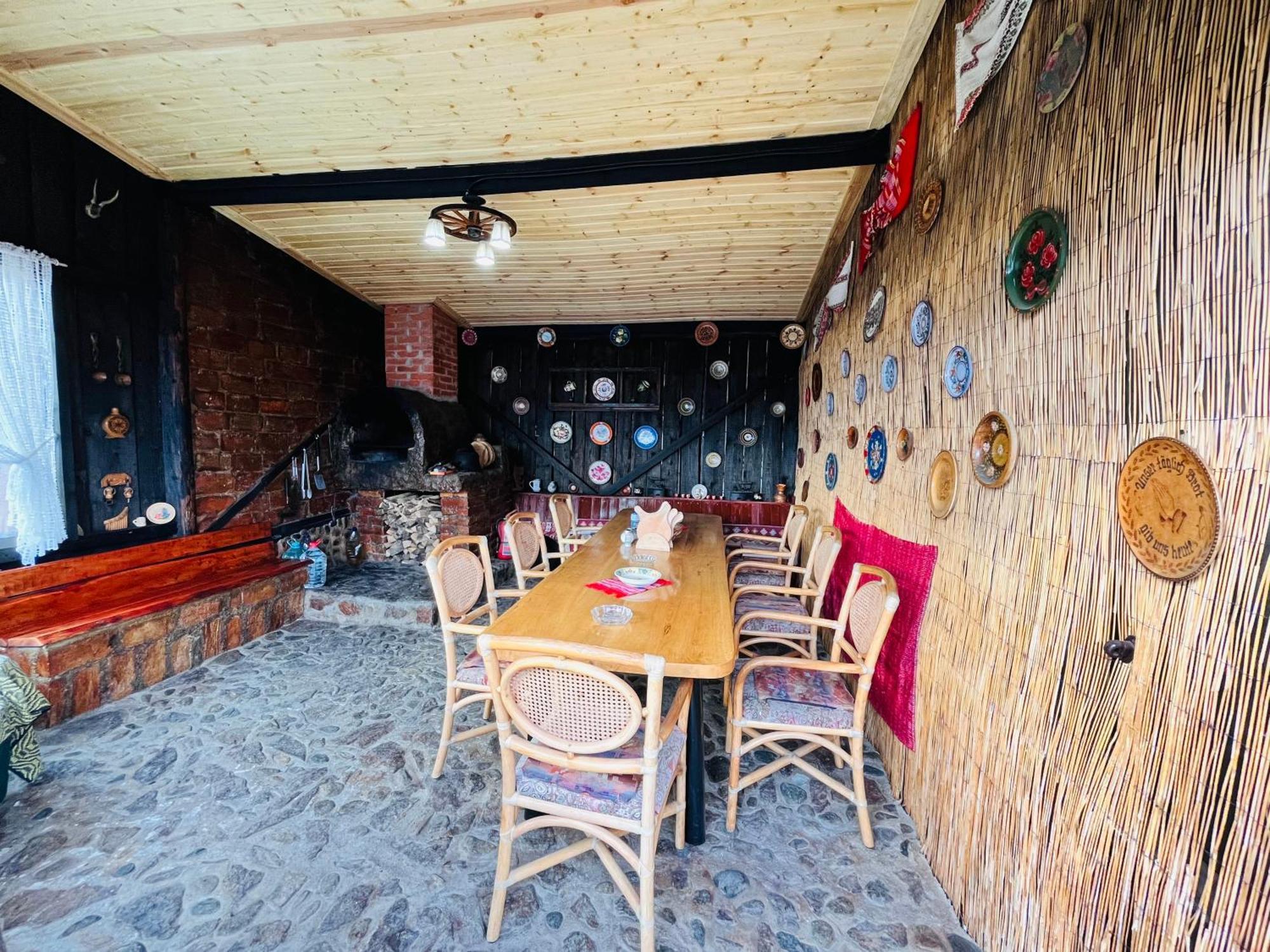 Casa De Sub Hora Villa Zărneşti Eksteriør bilde